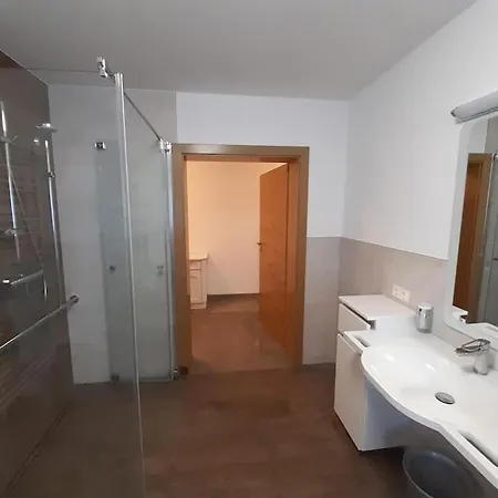 Grosszuegiges Georg Mayrhofen Barrierefrei Apartment *