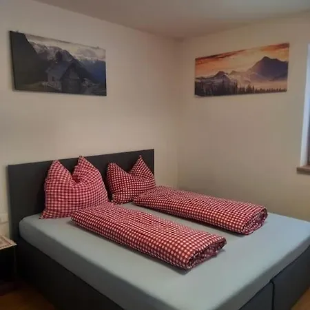 Grosszuegiges Georg Mayrhofen Barrierefrei Hollenzen