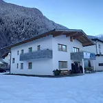 Grosszuegiges Georg Mayrhofen Barrierefrei Hollenzen
